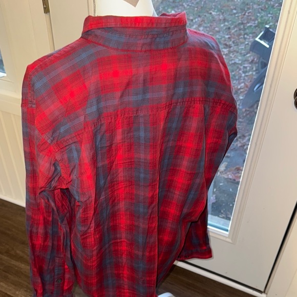 Men’s Columbia Button down flannel - Picture 3 of 4